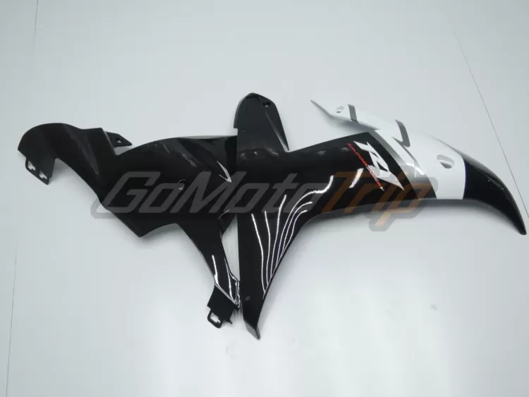 2002 2003 Yamaha Yzf R1 Black Fairing2 8