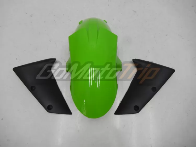 2004 2005 Kawasaki Ninja Zx 10r Green Fairing 7