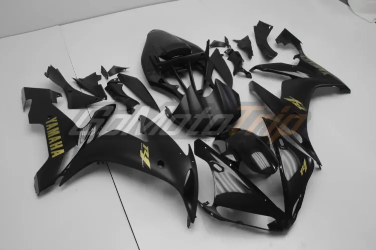 2004 2006 Yamaha Yzf R1 Black Fairing2 3