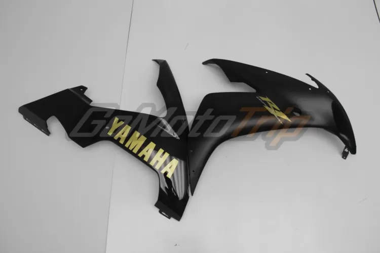 2004 2006 Yamaha Yzf R1 Black Fairing2 9