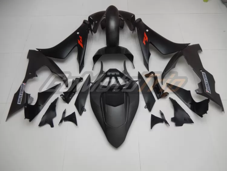 2004 2006 Yamaha Yzf R1 Black Gray Fairing 6