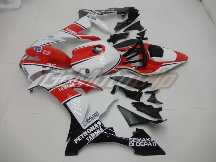 2004 2006 Yamaha Yzf R1 Red White Fairing 4