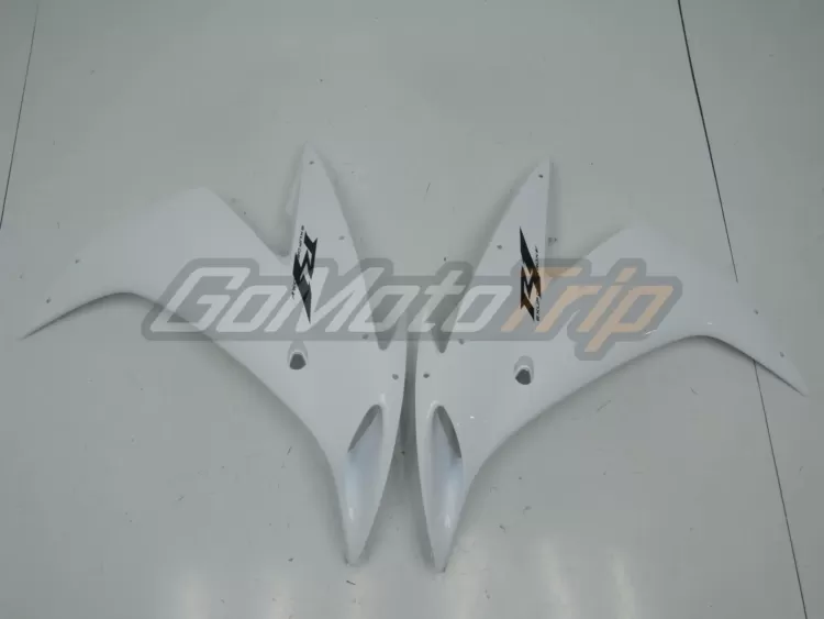 2004 2006 Yamaha Yzf R1 White Fairing 10