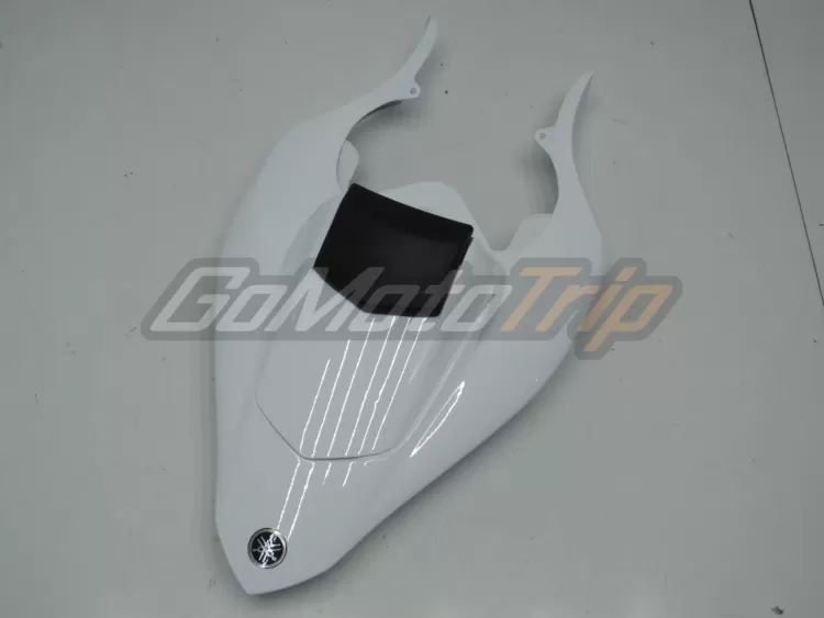 2004 2006 Yamaha Yzf R1 White Fairing2 13