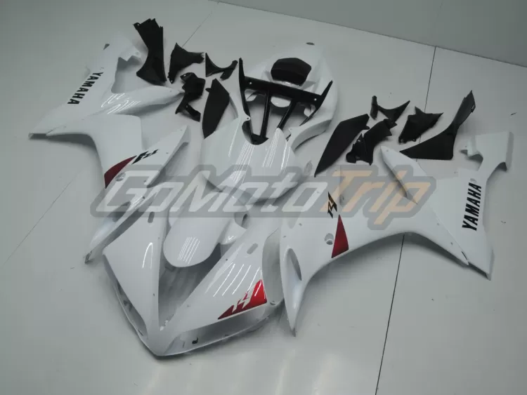 2004 2006 Yamaha Yzf R1 White Fairing2 2