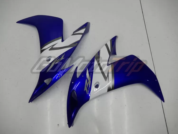 2004 Yamaha Yzf R1 Blue Fairing Edition 10