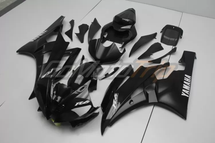 2006 2007 Yamaha Yzf R6 Black Fairing2 2