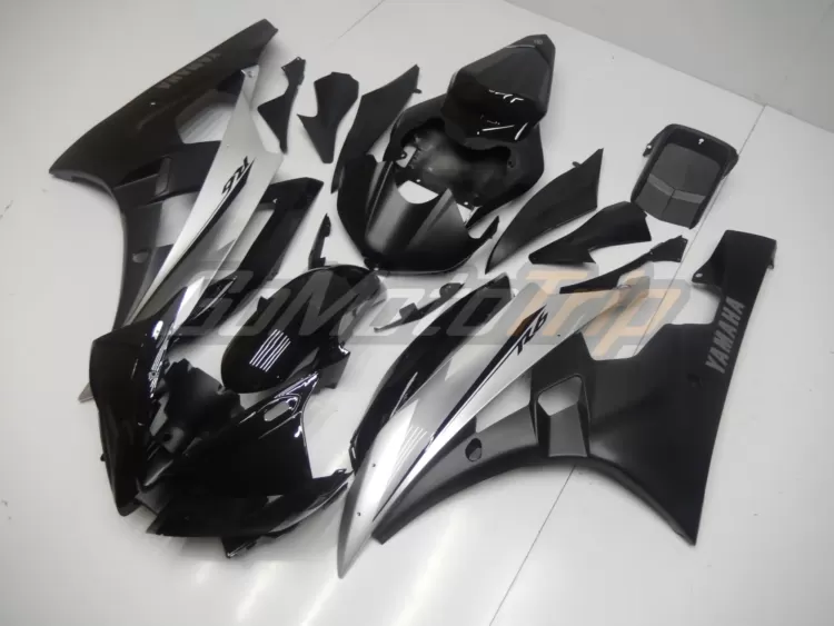 2006 2007 Yamaha Yzf R6 Black Silver Fairing 2