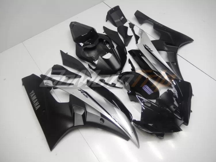 2006 2007 Yamaha Yzf R6 Black Silver Fairing 3