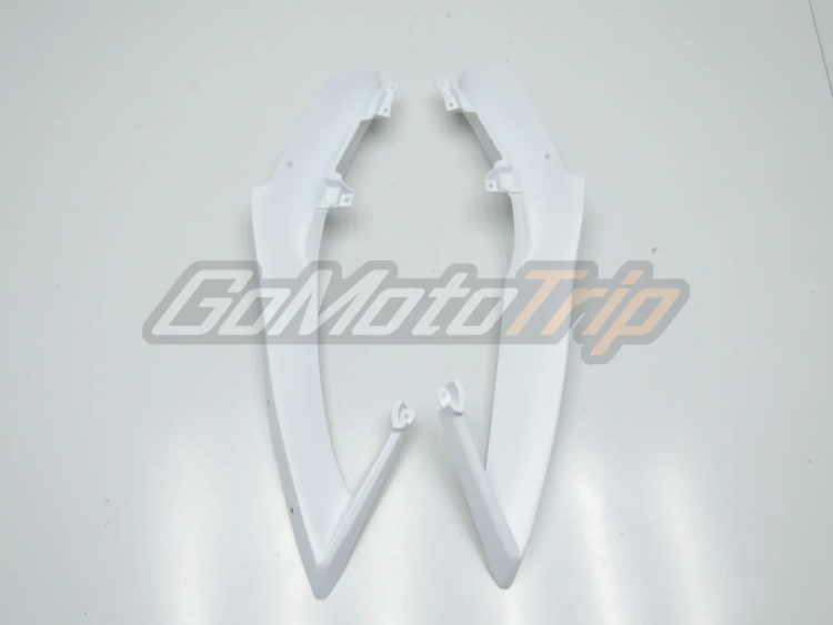 2007 2008 Yamaha Yzf R1 White Fairing 9