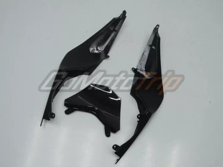 2008 2010 Kawasaki Ninja Zx 10r Black Fairing 11