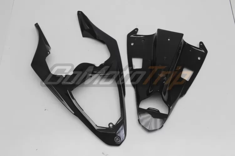 2009 2011 Yamaha Yzf R1 Black Fairing3 13