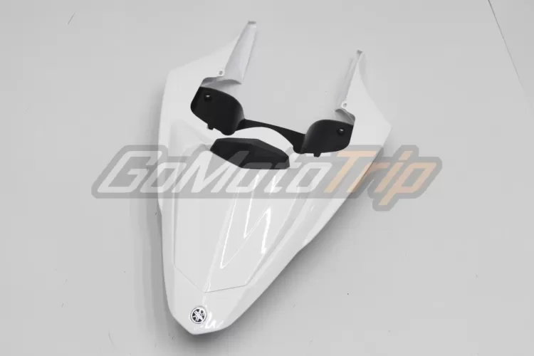 2009 2011 Yamaha Yzf R1 White Fairing 13