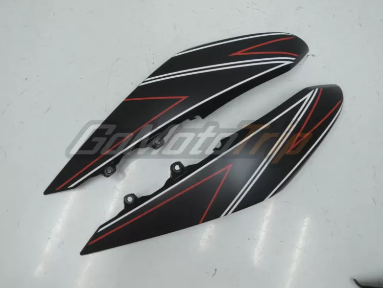 2010 2013 Kawasaki Z1000 Black Fairing 11