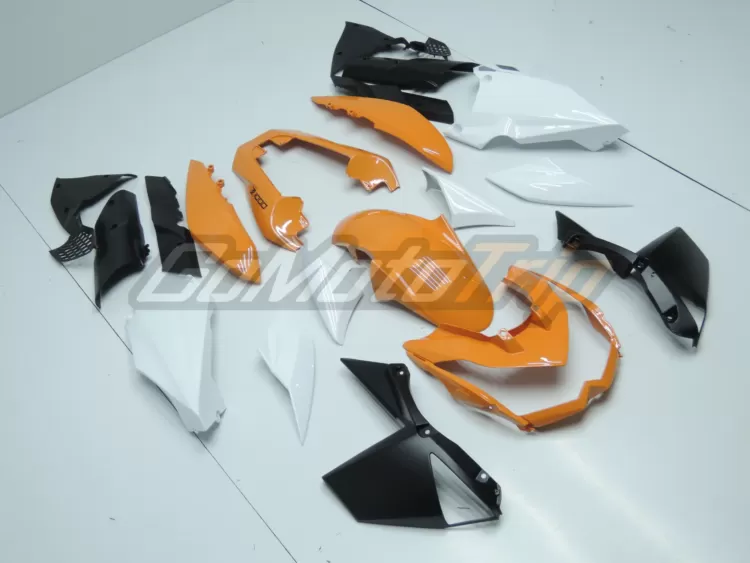 2010 2013 Kawasaki Z1000 Orange White Fairing 3