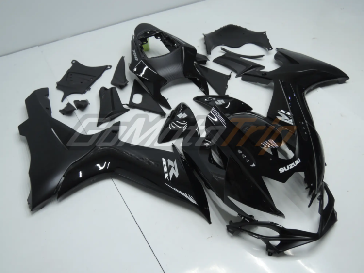 2011 2024 Suzuki K11 Black Fairing 3