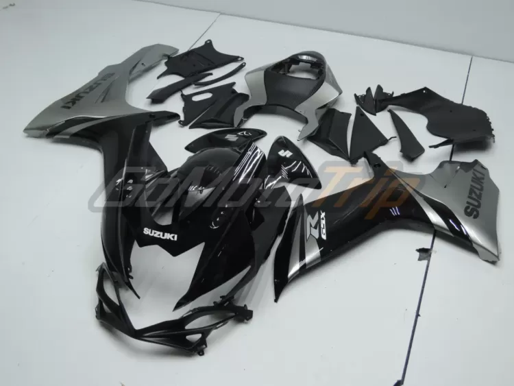 2011 2024 Suzuki K11 Black Silver Fairing2 2