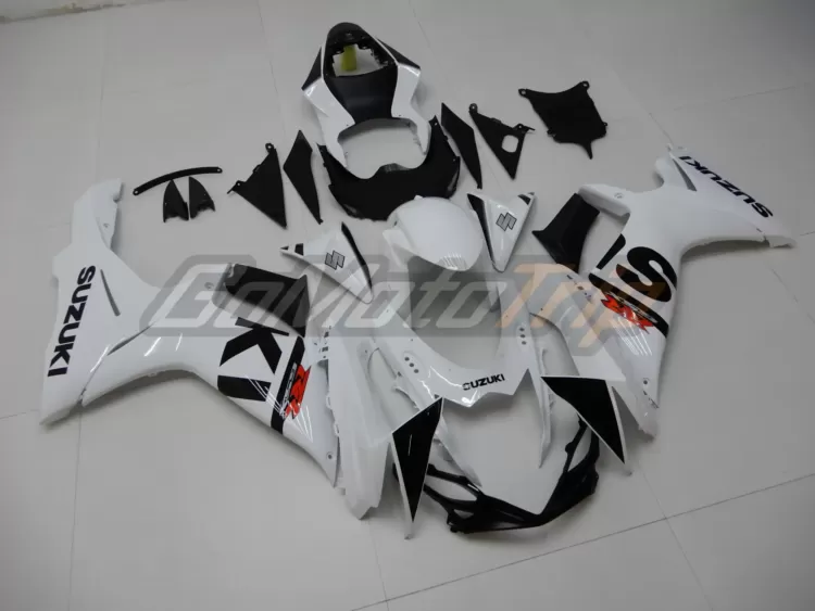 2011 2024 Suzuki K11 White Fairing 3