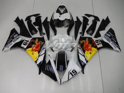 2012 2014 Yamaha Yzf R1 Red Bull Fairing 1