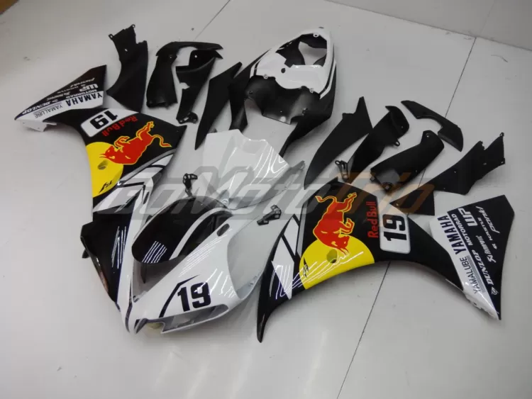 2012 2014 Yamaha Yzf R1 Red Bull Fairing 2