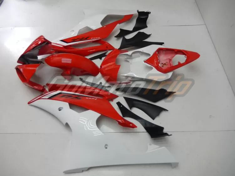 2013 Yamaha Yzf R6 Red White Fairing Edition 4