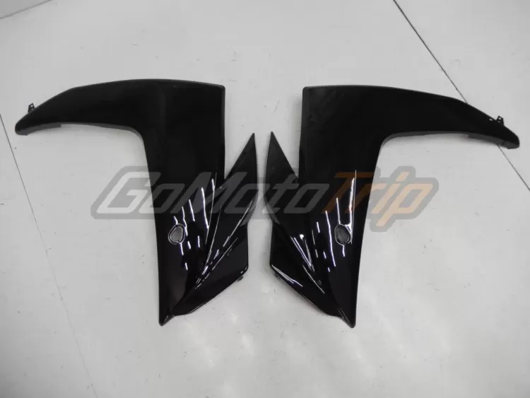 2014 2018 Yamaha Yzf R3 R25 Black Fairing 10