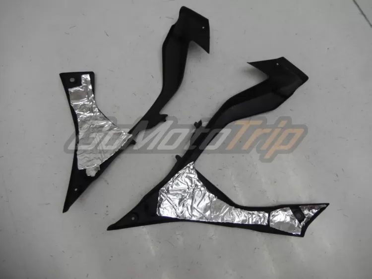 2014 2018 Yamaha Yzf R3 R25 Black Fairing 13