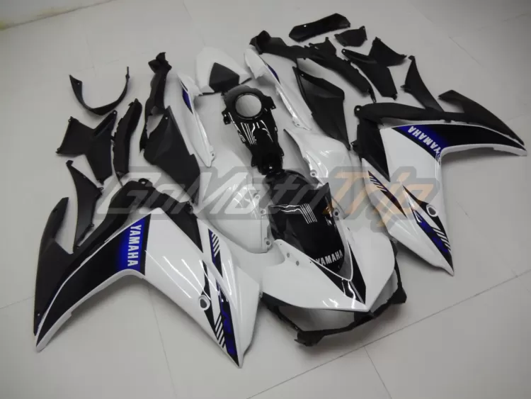 2014 2018 Yamaha Yzf R3 White Fairing 3