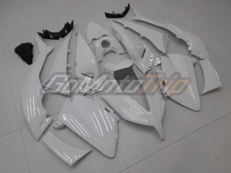 2015 2016 Yamaha Tmax 530 White Fairing 3