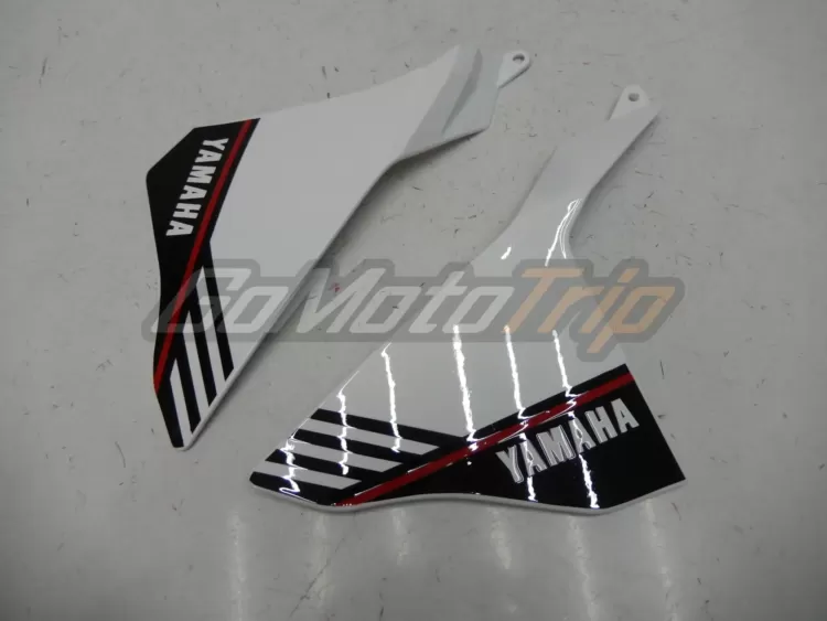 2015 2019 Yamaha Yzf R1 Black White Fairing 11