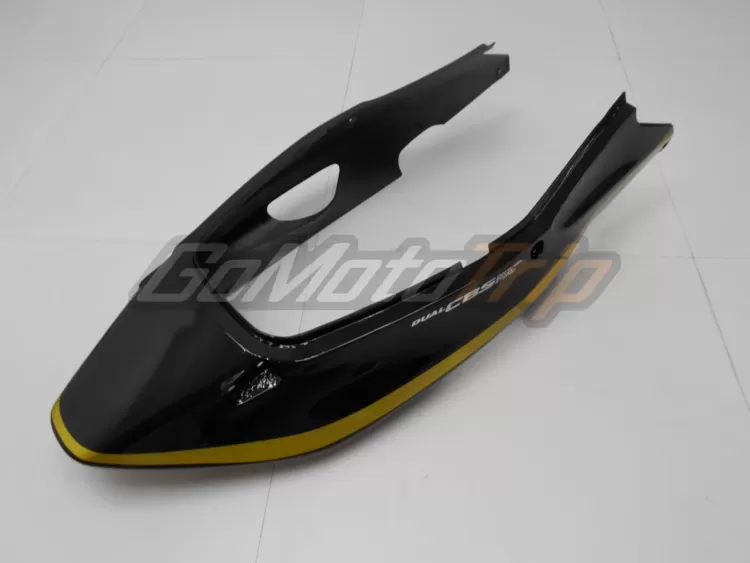 Cbr1100xx Blackbird Black Red Fairing2 12