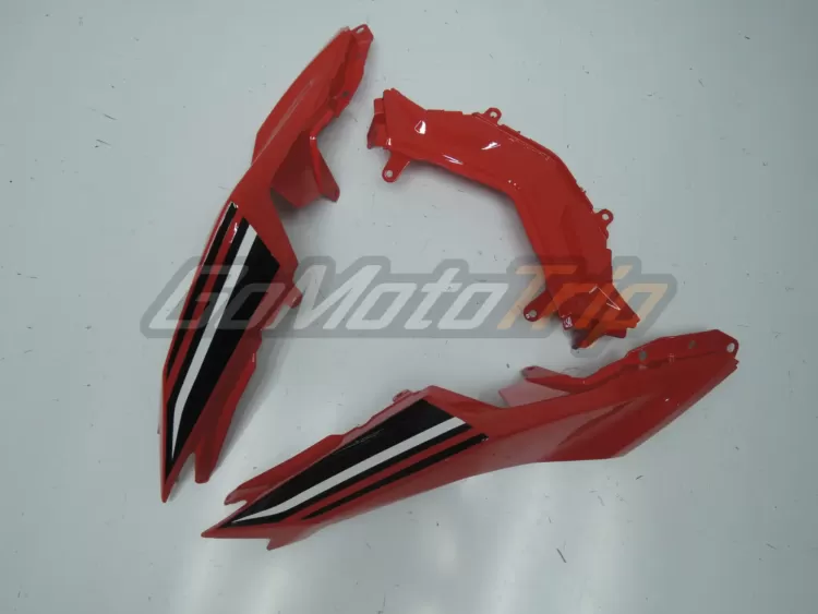 Ninja 300 Tricolor Fairing 15